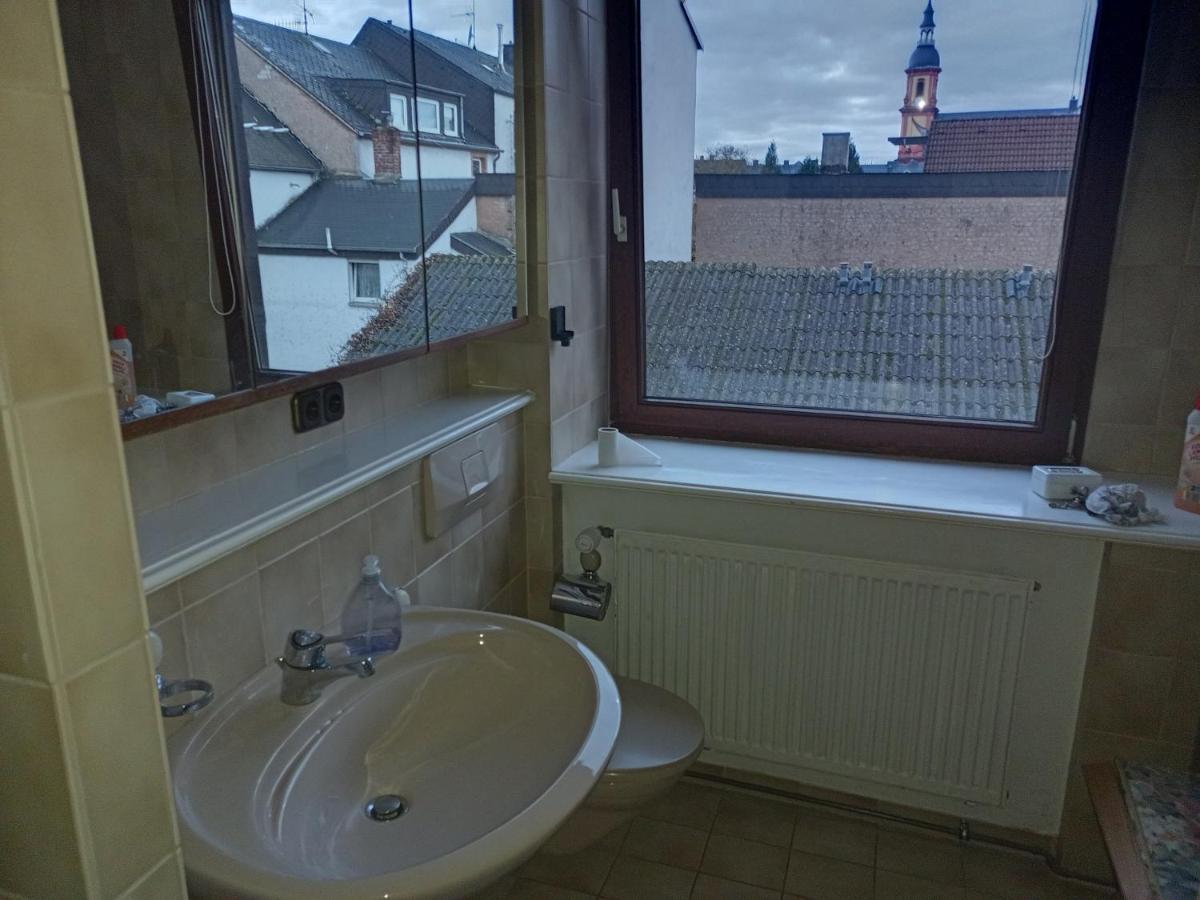 Zentrale Ferienwohnung Mit Blick Auf Die Paulinskirche Trier Eksteriør bilde