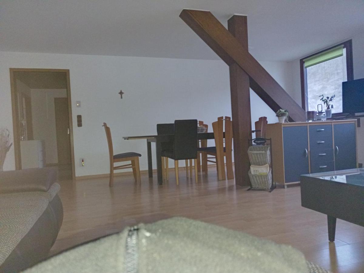 Zentrale Ferienwohnung Mit Blick Auf Die Paulinskirche Trier Eksteriør bilde